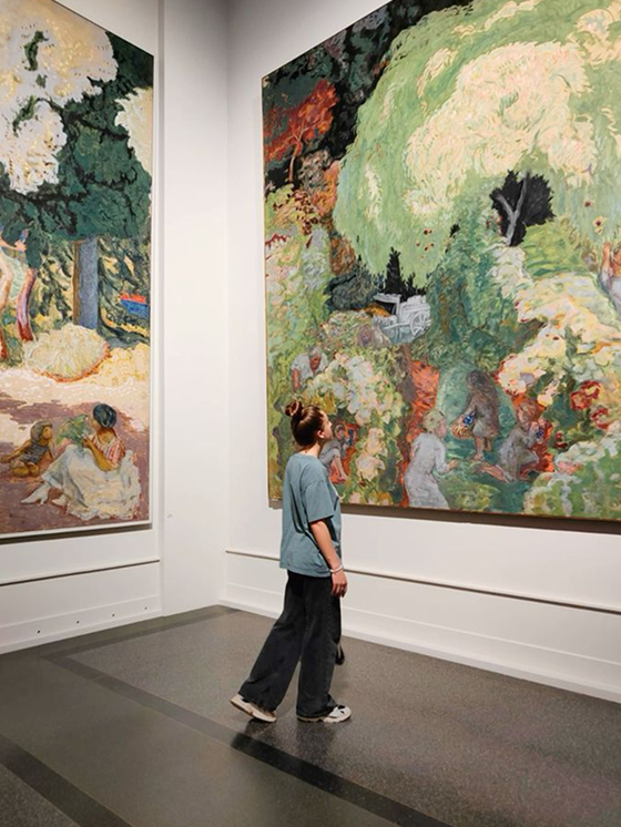 Eleanos Gallery